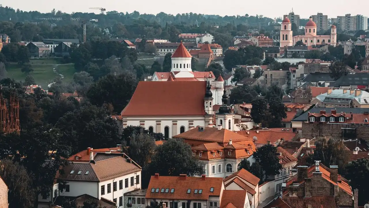 Recommended Podcasts For Practicing Lithuanian Listening Skills